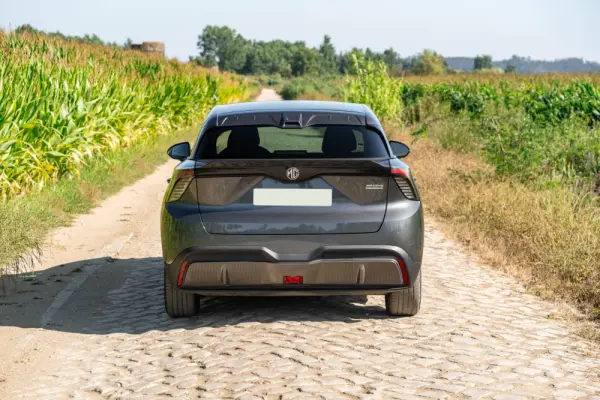 MG MG4 64 kWh Comfort 13