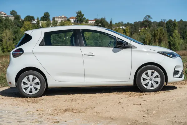 Renault Zoe (c/ Bateria) E-Tech EV50 Equilibre 10