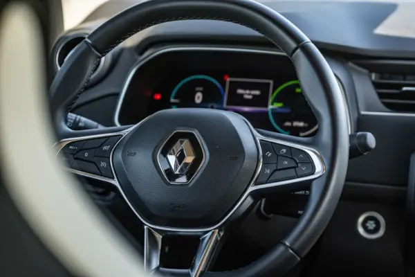 Renault Zoe (c/ Bateria) E-Tech EV50 Equilibre 25