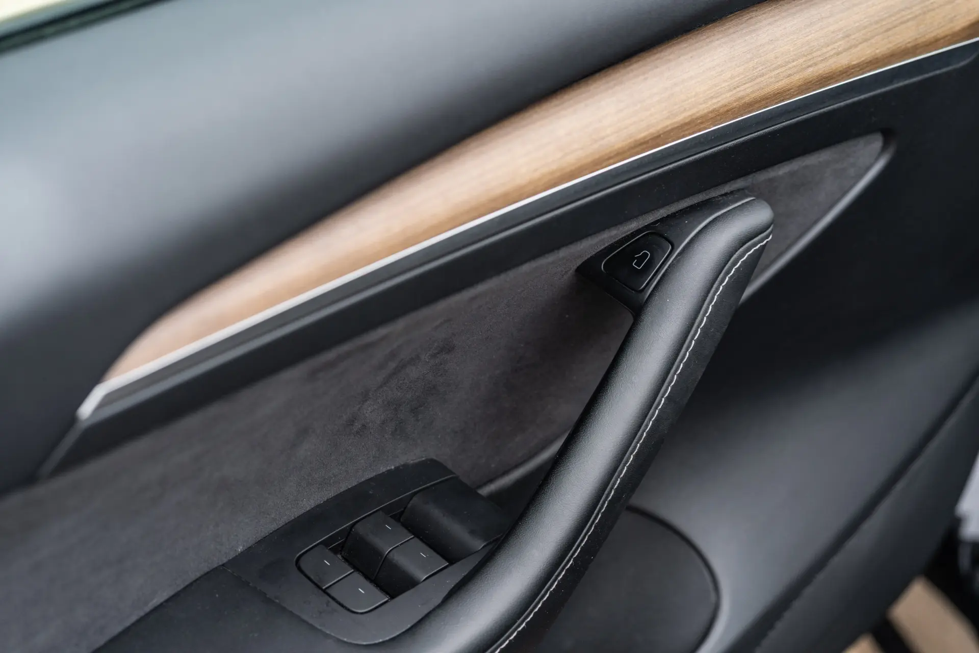Tesla Model 3 Long Range Tração Integral Premium 26