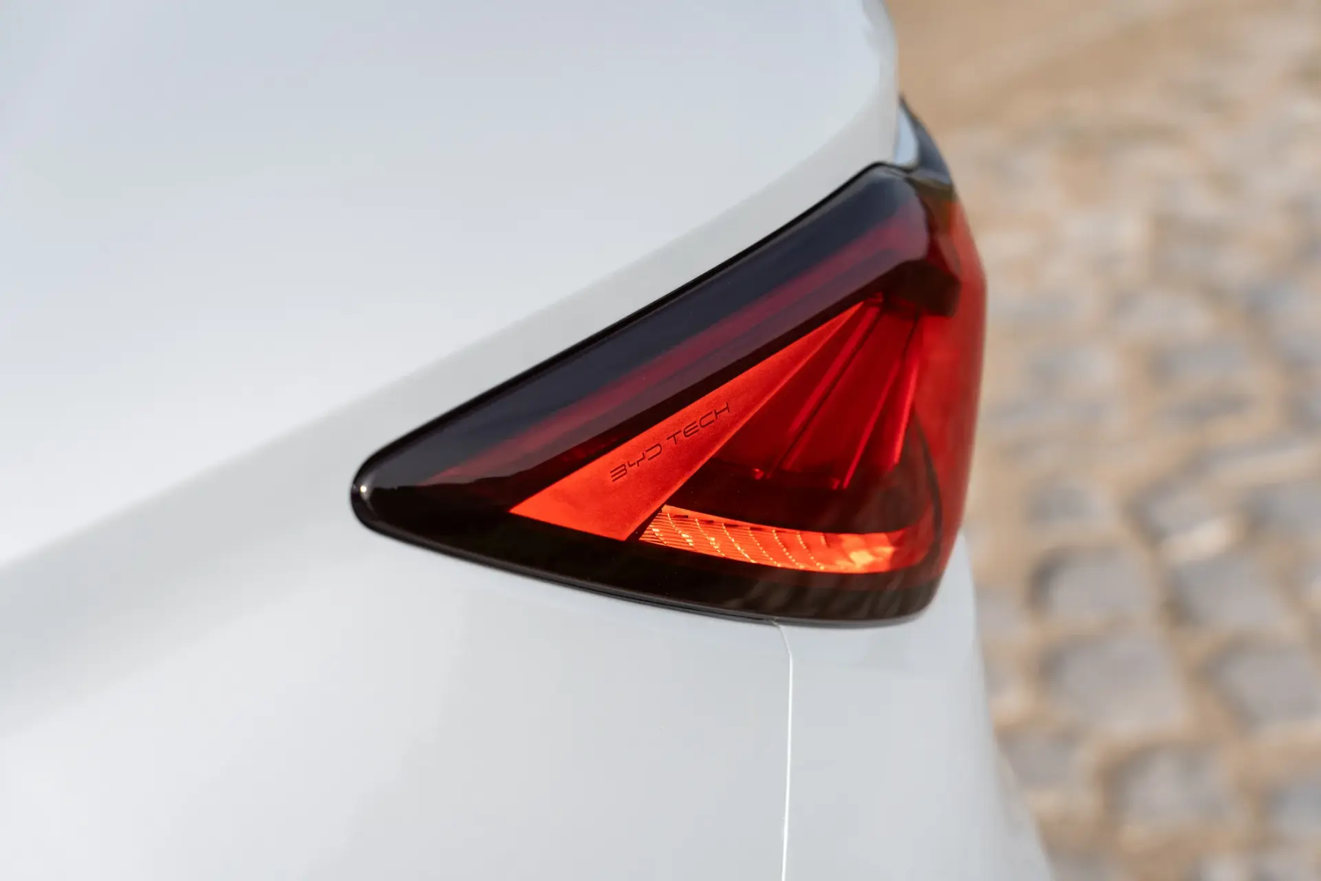 BYD Atto 3 Design 13