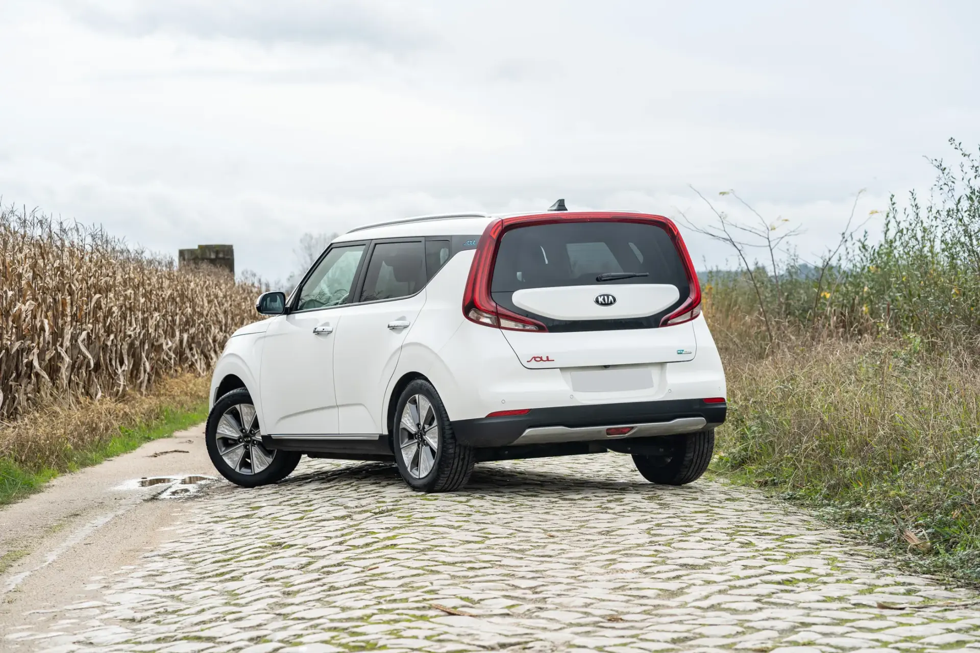 Kia e-Soul 64kWh 8