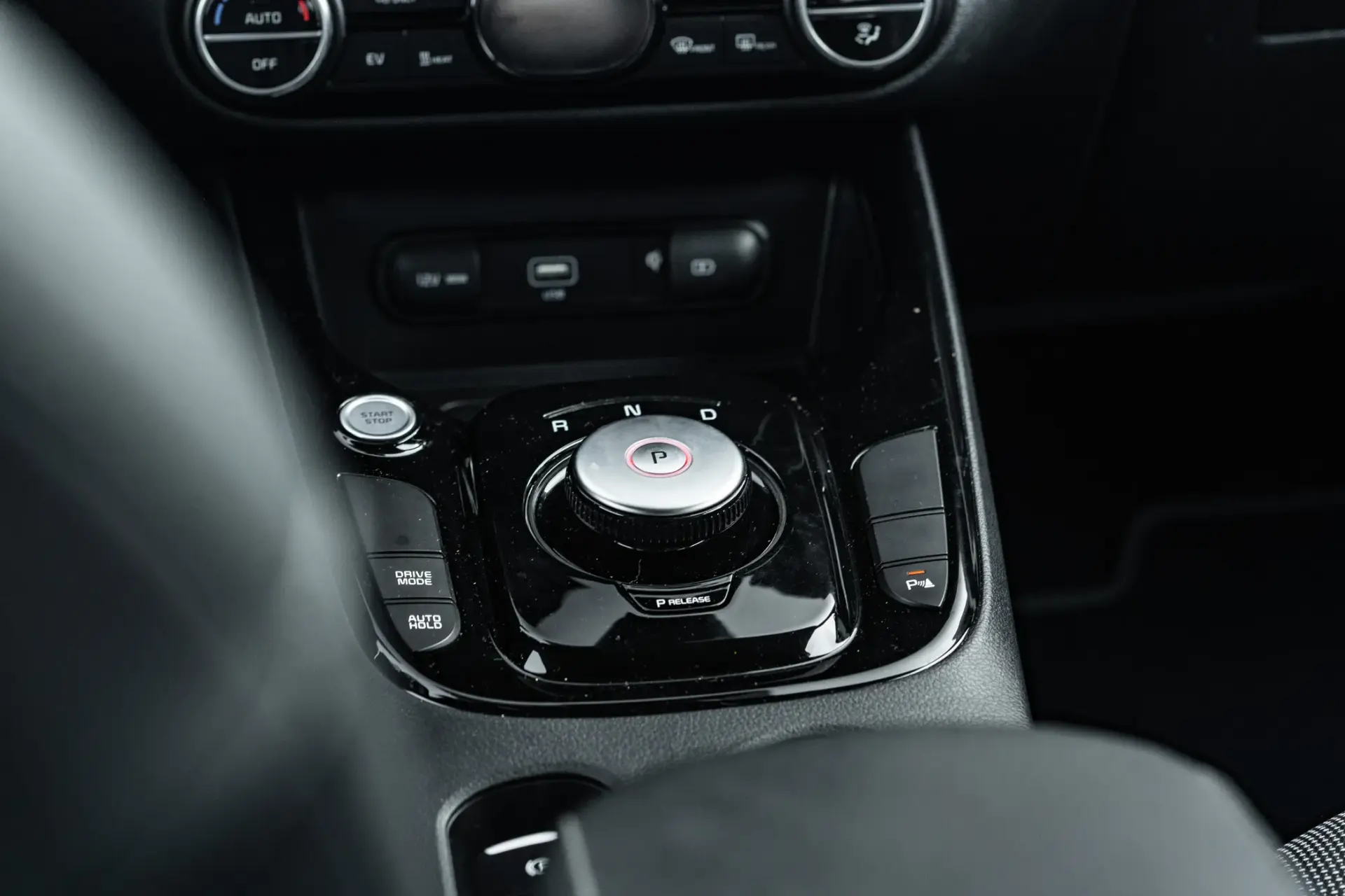 Kia e-Soul 64kWh 34