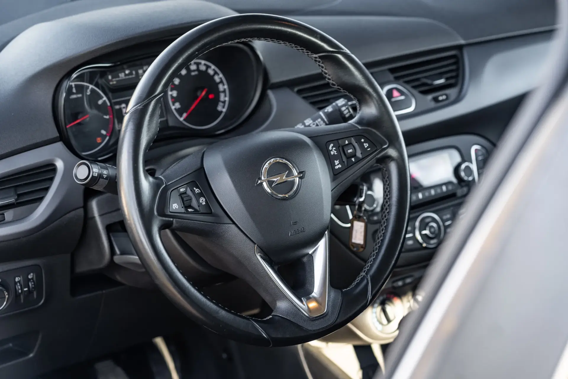 Opel Corsa 1.4 Edition FlexFuel 16
