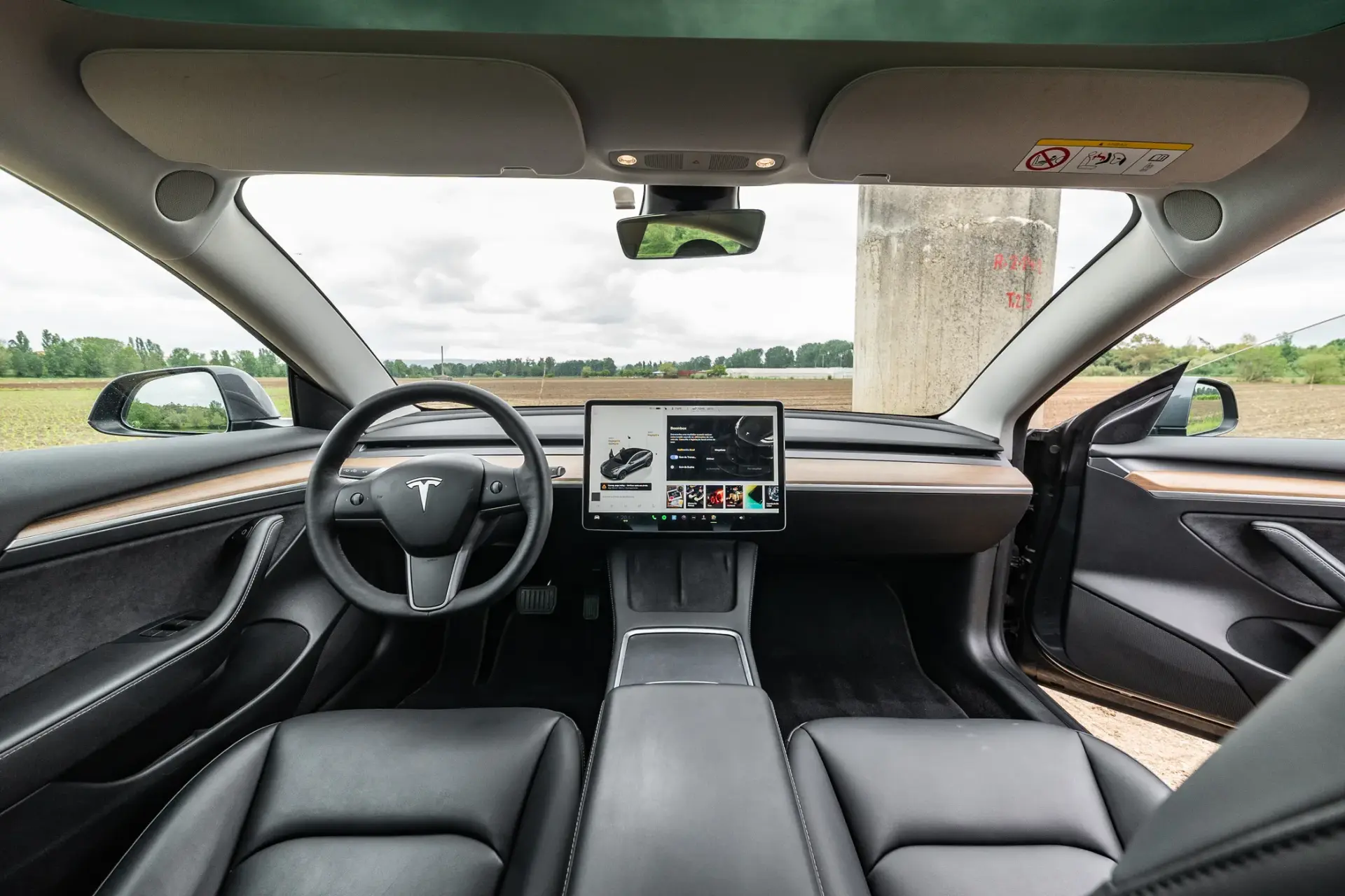 Tesla Model 3 Standard Range Plus RWD 30