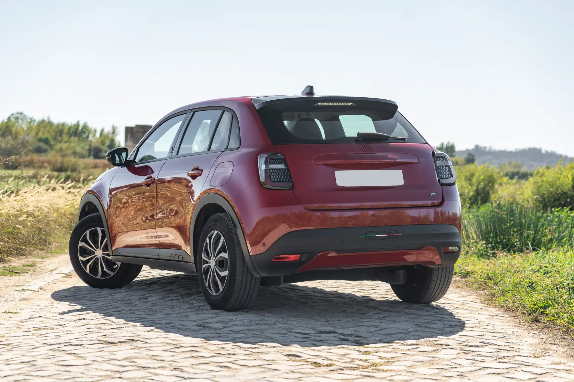 Fiat 600e 54 kWh (RED) 7
