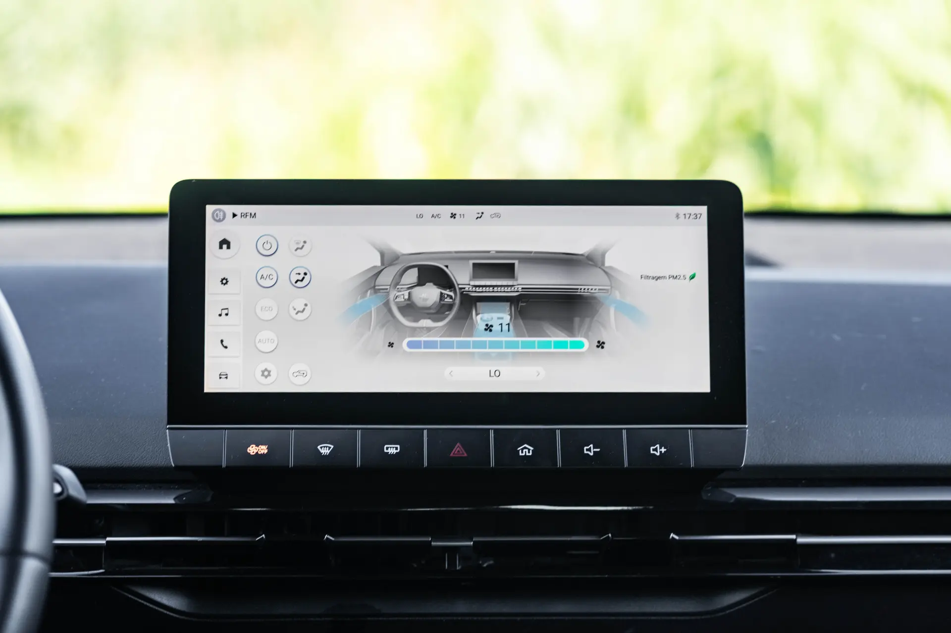 MG MG4 64 kWh Comfort 26