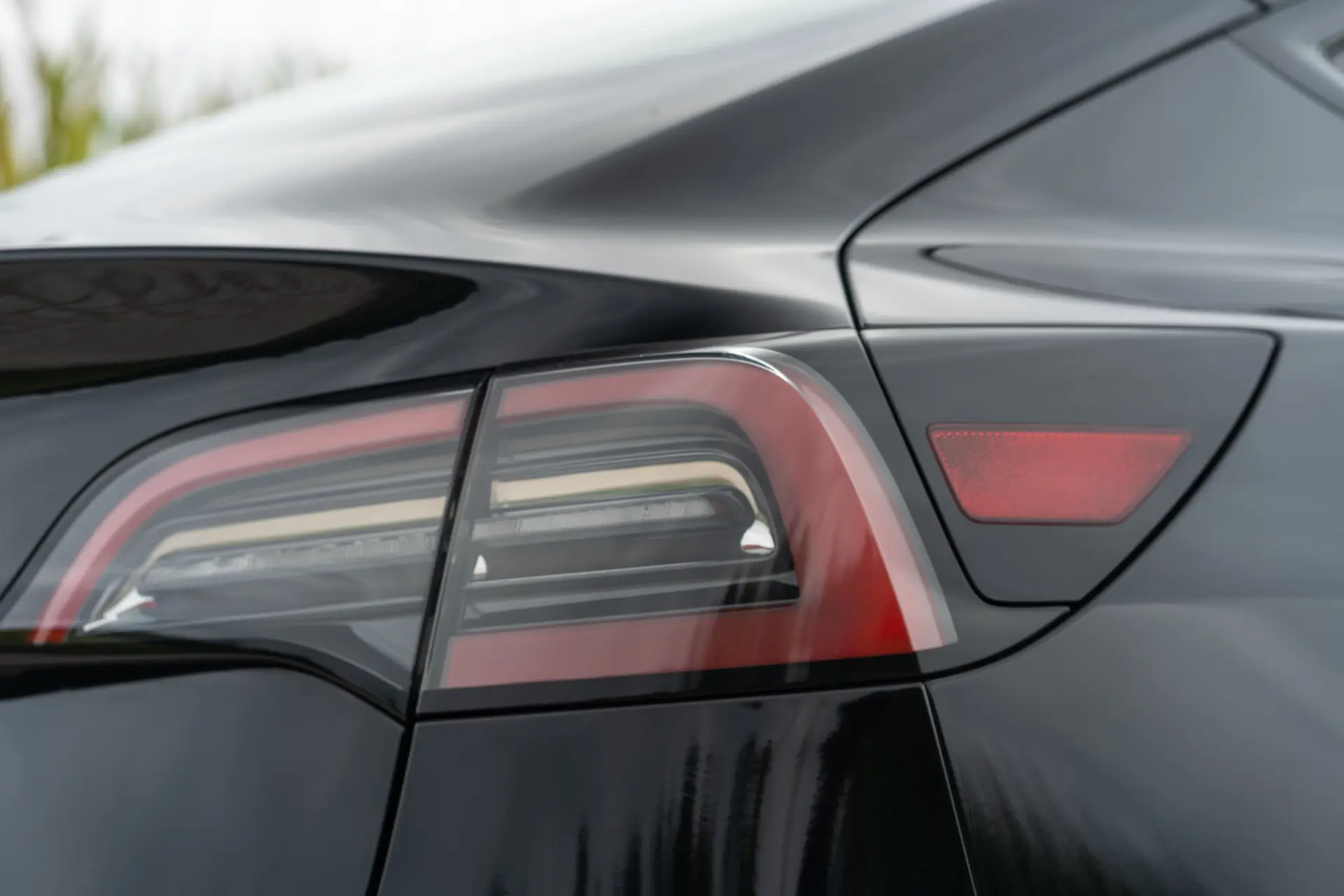Tesla Model 3 Long Range Tração Integral Premium 12