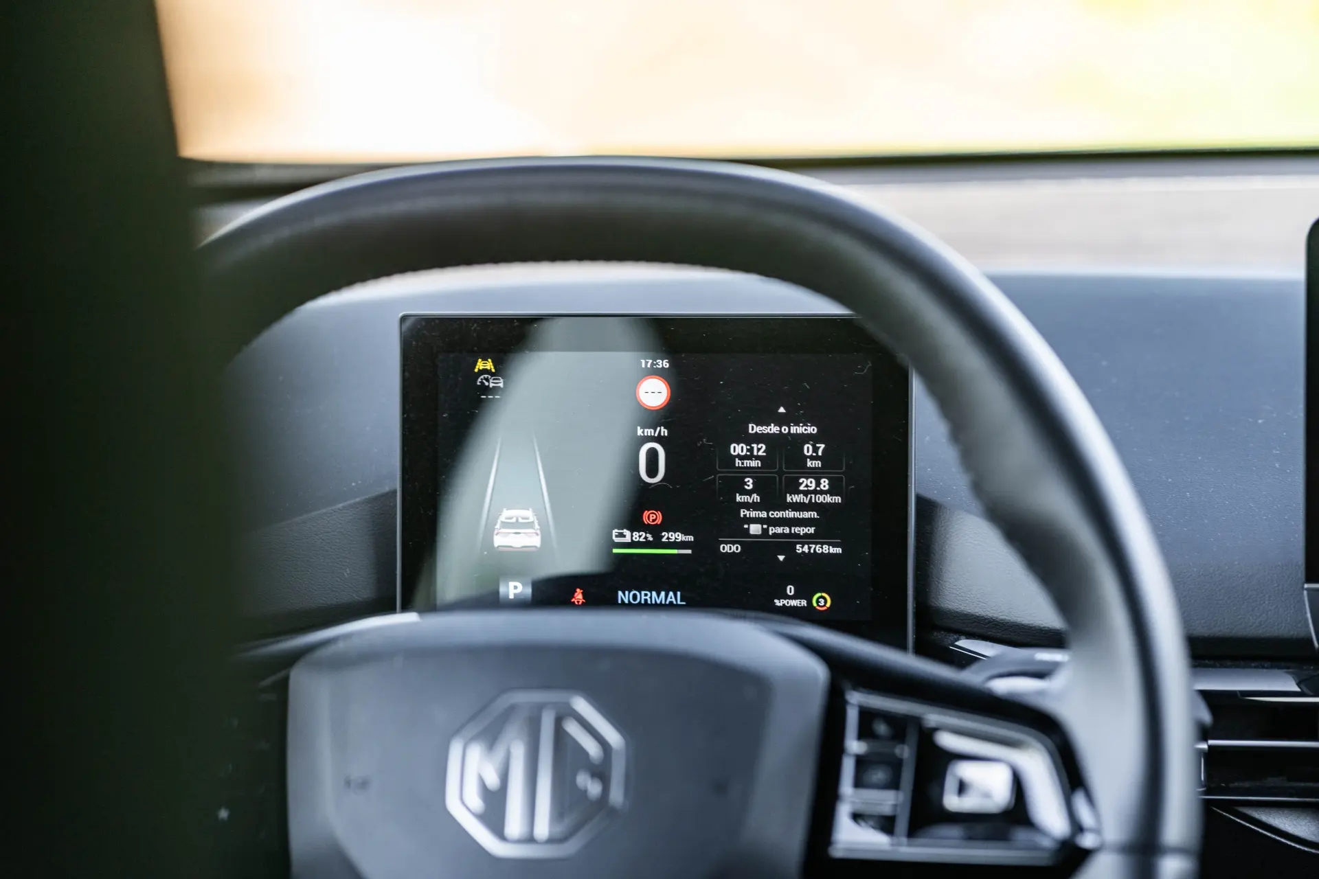 MG MG4 64 kWh Comfort 24