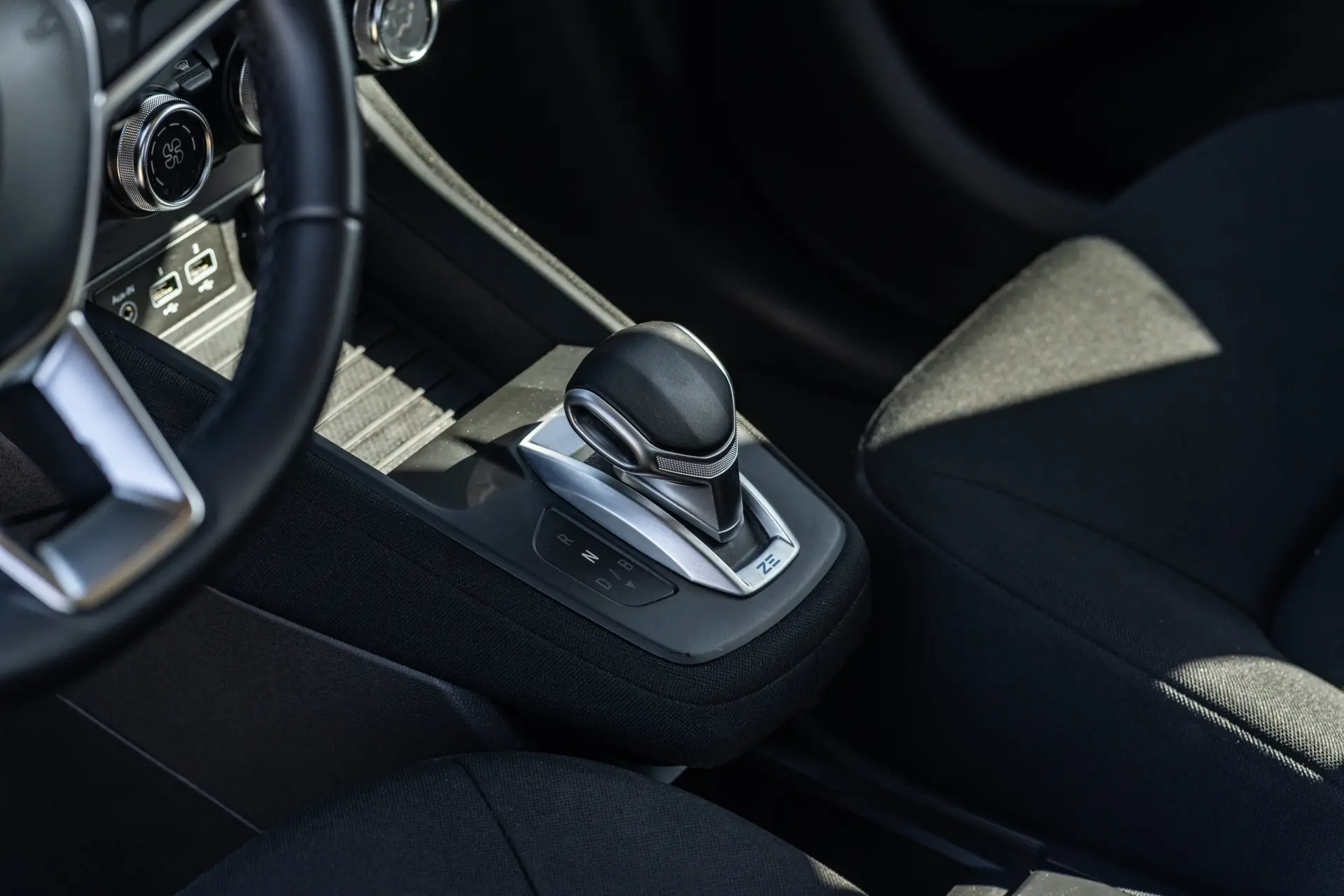 Renault Zoe (c/ Bateria) E-Tech EV50 Equilibre 17