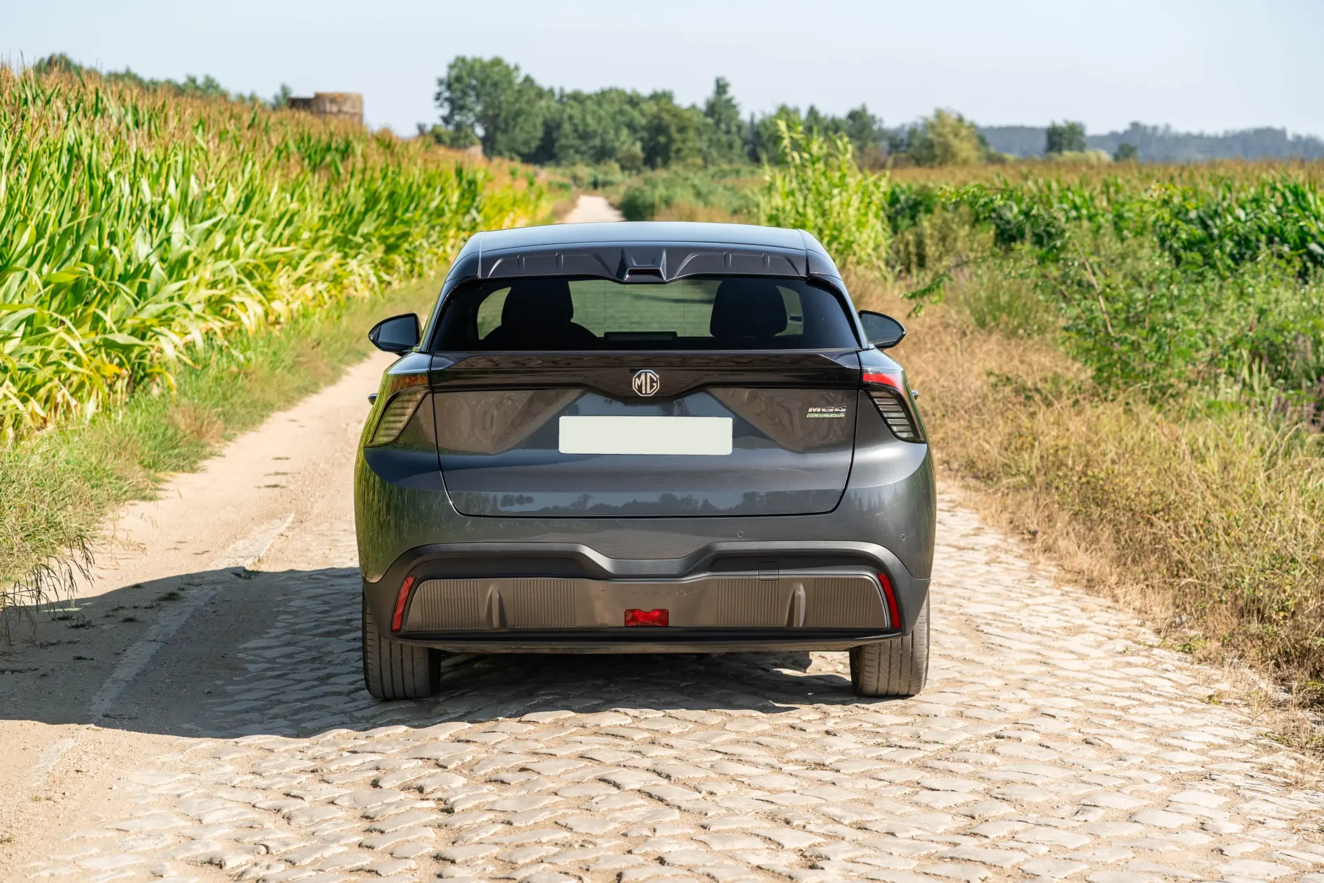 MG MG4 64 kWh Comfort 13