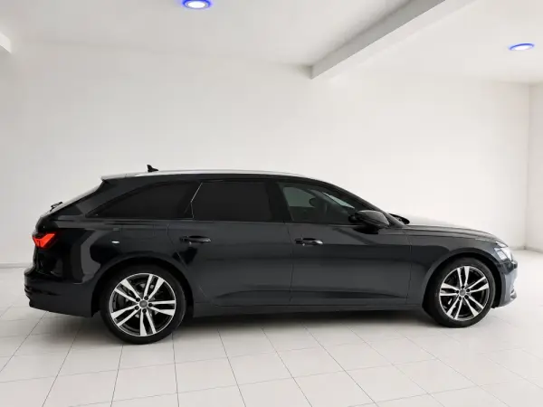 Audi A6 Avant 40 TDI quattro S tronic 4