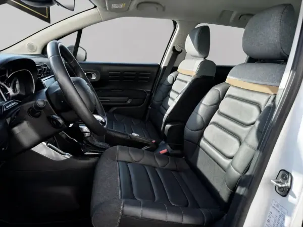 Citroen C3 Aircross 1.2 PureTech Shine EAT6 8