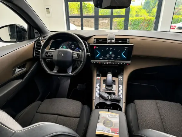 DS DS7 Crossback E-Tense Bastille+ EAT8 7