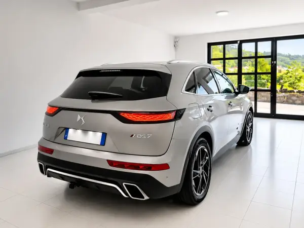 DS DS7 Crossback E-Tense Performance Line+ EAT8 3