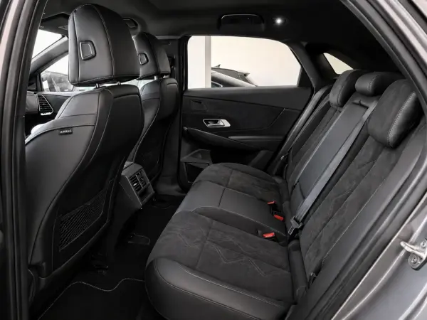 DS DS7 Crossback E-Tense Performance Line+ EAT8 4