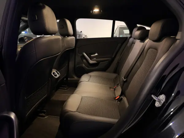 Mercedes-Benz CLA 180 d Progressive Aut. 9