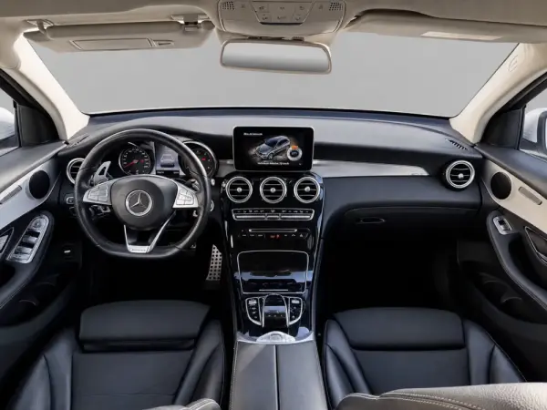 Mercedes-Benz GLC 250 d AMG Line 4-Matic 2