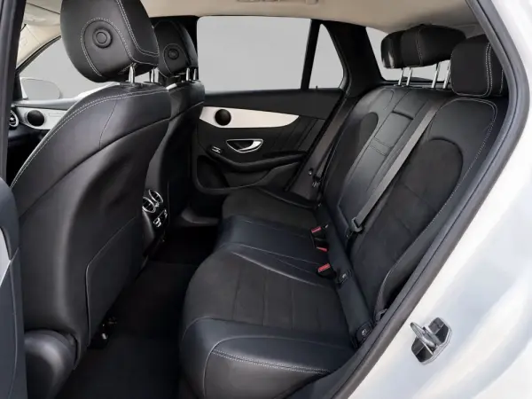 Mercedes-Benz GLC 250 d AMG Line 4-Matic 5