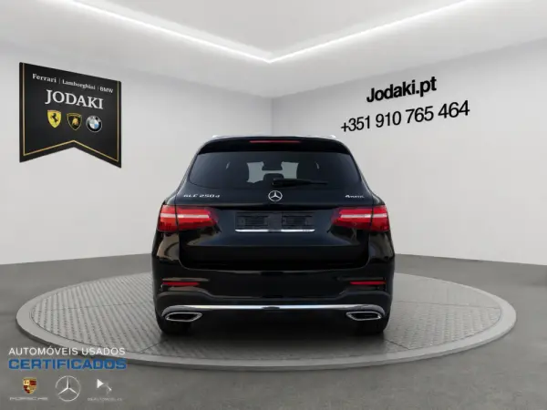 Mercedes-Benz GLC 250 d AMG Line 4-Matic 3