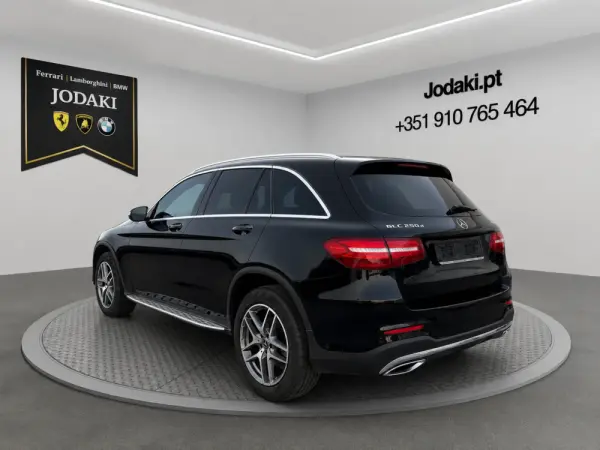Mercedes-Benz GLC 250 d AMG Line 4-Matic 5