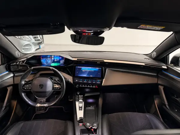 Peugeot 308 1.6 Hybrid GT Pack e-EAT8 2