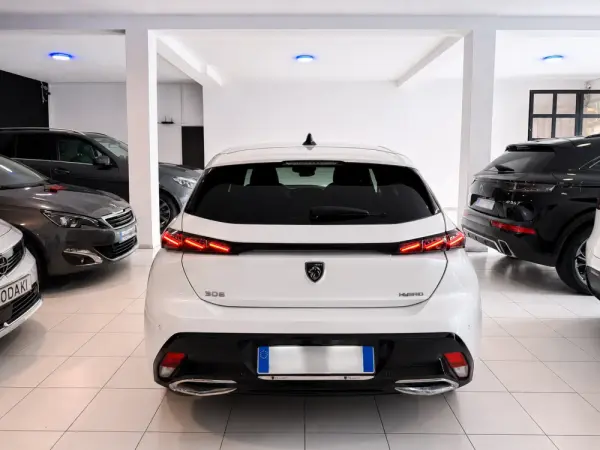 Peugeot 308 1.6 Hybrid GT Pack e-EAT8 3