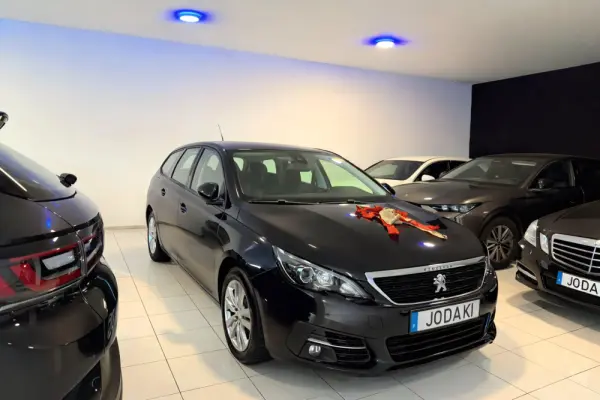 Peugeot 308 SW 1.5 BlueHDi Allure EAT8 6