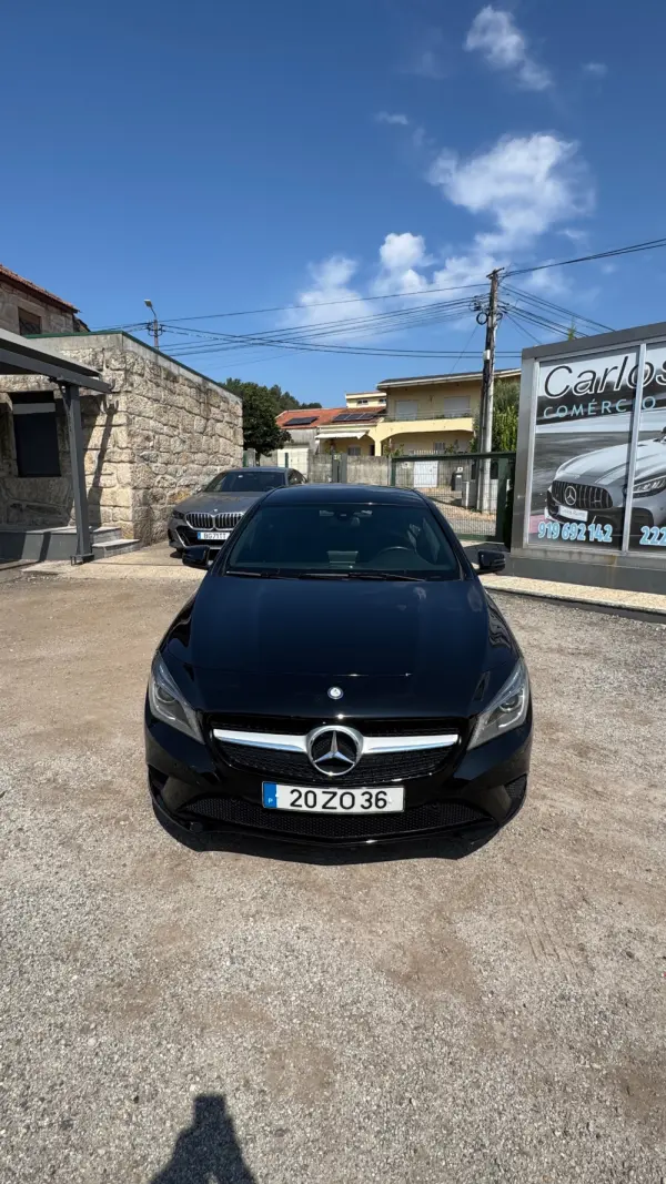 Mercedes-Benz CLA 200 d Shooting Brake Urban 16