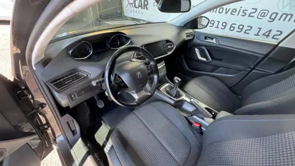 Peugeot 308 SW 1.5 BlueHDi Style 15