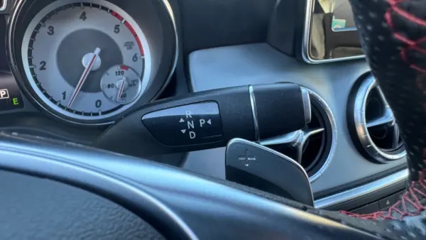 Mercedes-Benz CLA 220 (CDI) d 7G-DCT AMG Line 27
