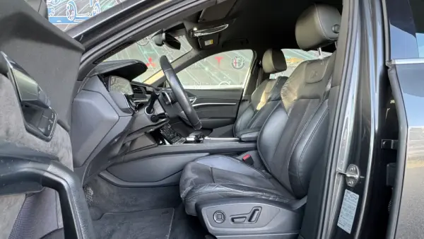 Audi e-tron Sportback 55 quattro S line 16