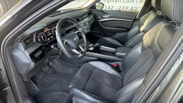 Audi e-tron Sportback 55 quattro S line 17