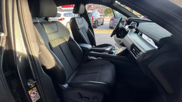 Audi e-tron Sportback 55 quattro S line 26
