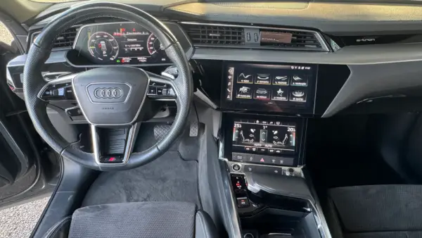 Audi e-tron Sportback 55 quattro S line 29