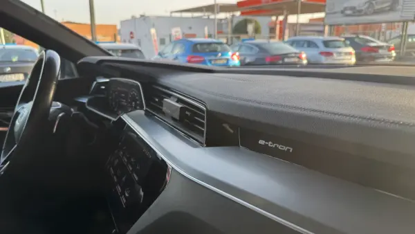 Audi e-tron Sportback 55 quattro S line 47