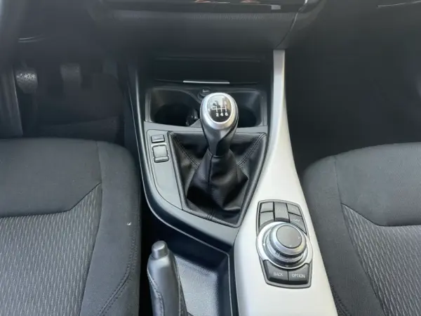 BMW 116 d EfficientDynamics 25