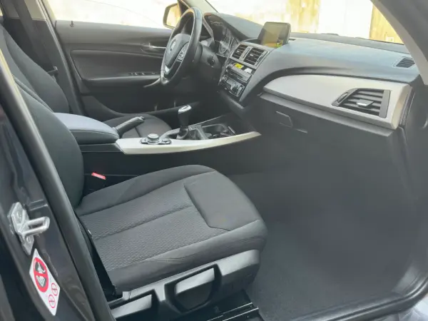 BMW 116 d EfficientDynamics 36