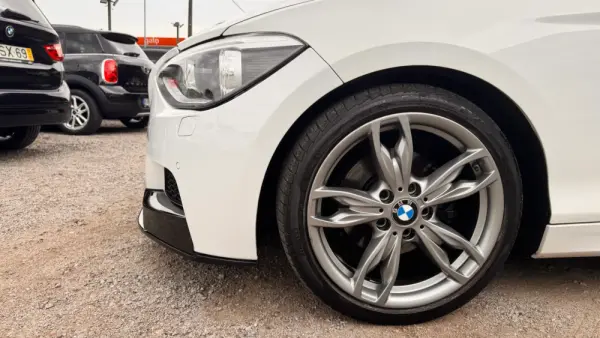 BMW 120 d Pack M Auto 3