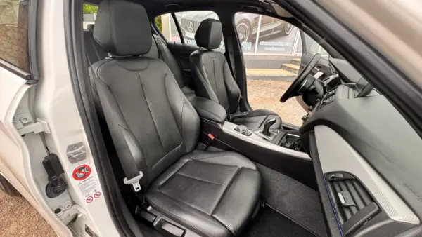 BMW 120 d Pack M Auto 47