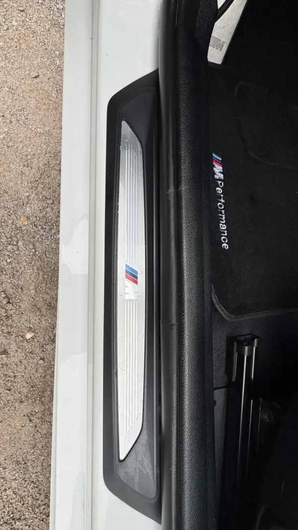 BMW 120 d Pack M Auto 57