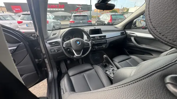 BMW X1 16 d sDrive Line Sport 17