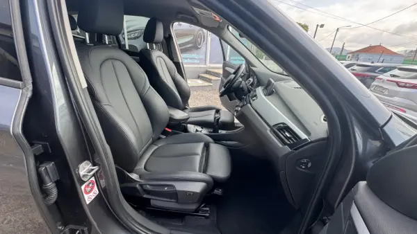 BMW X1 16 d sDrive Line Sport 20