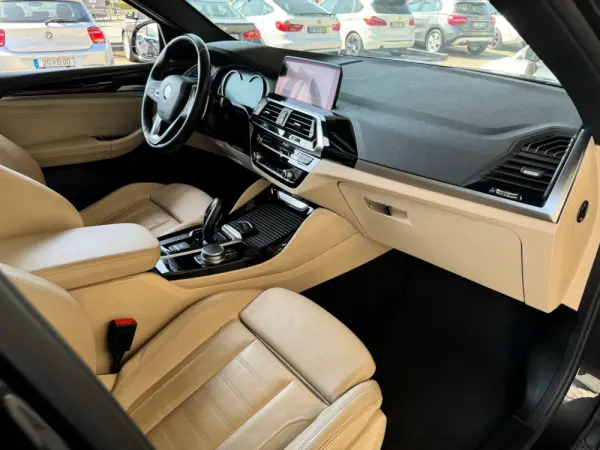 BMW X4 20 d xDrive xLine Auto 44