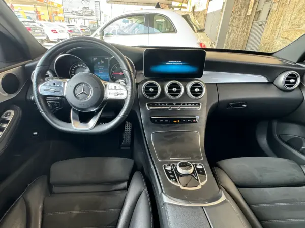 Mercedes-Benz C 200 d AMG Line Aut. 32