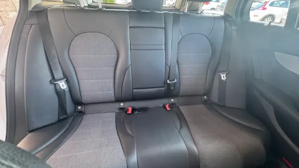 Mercedes-Benz C 200 d Avantgarde Aut. 27