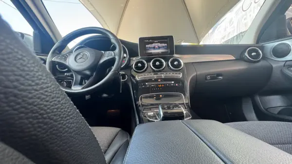Mercedes-Benz C 200 d Avantgarde Aut. 31