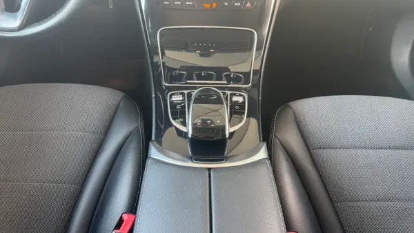 Mercedes-Benz C 200 d Avantgarde Aut. 44