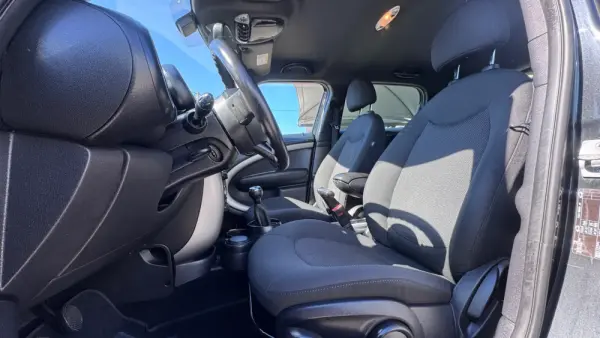 MINI Countryman Cooper D 11