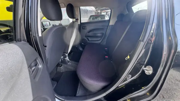 Mitsubishi Space Star 1.2 Intense Connect Edition 14